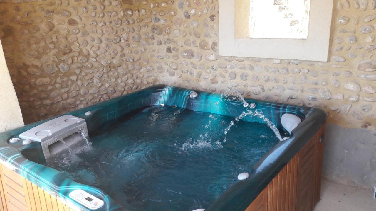 Chambre A La Ferme Au Milieu Des Lavandes Валансол Екстериор снимка